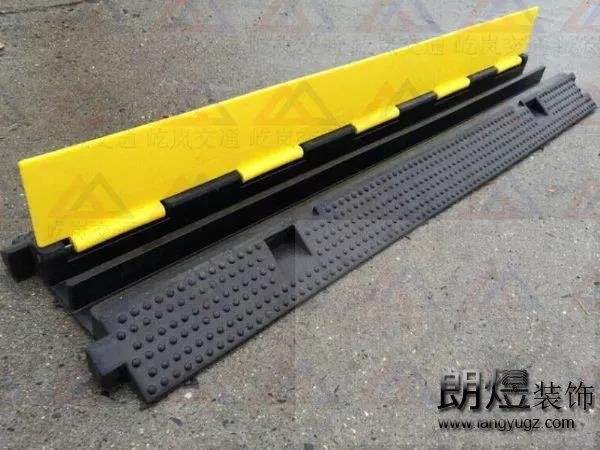 成都辦公室裝修之打線(xiàn)槽